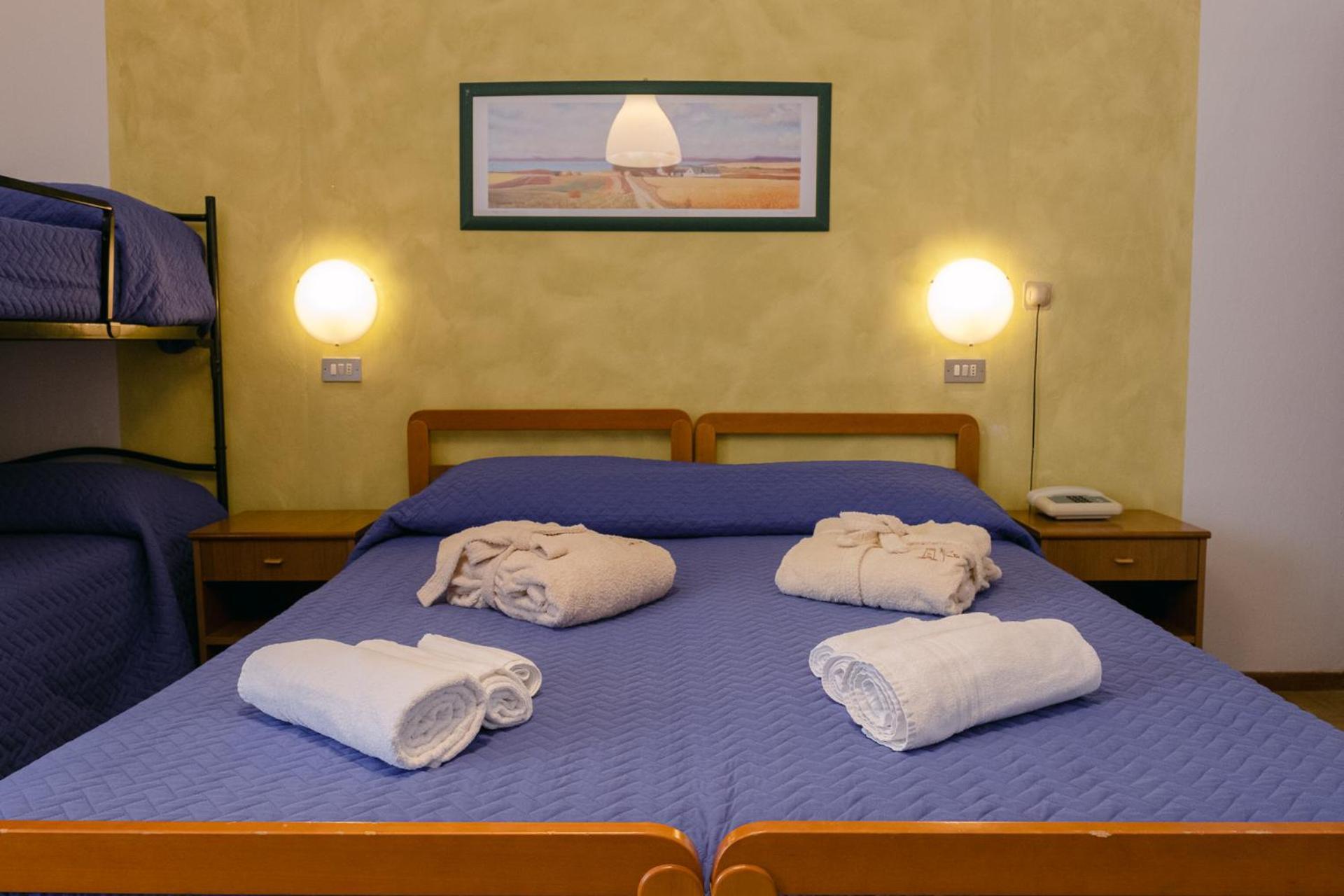 Hotel Pironi San Mauro Mare エクステリア 写真