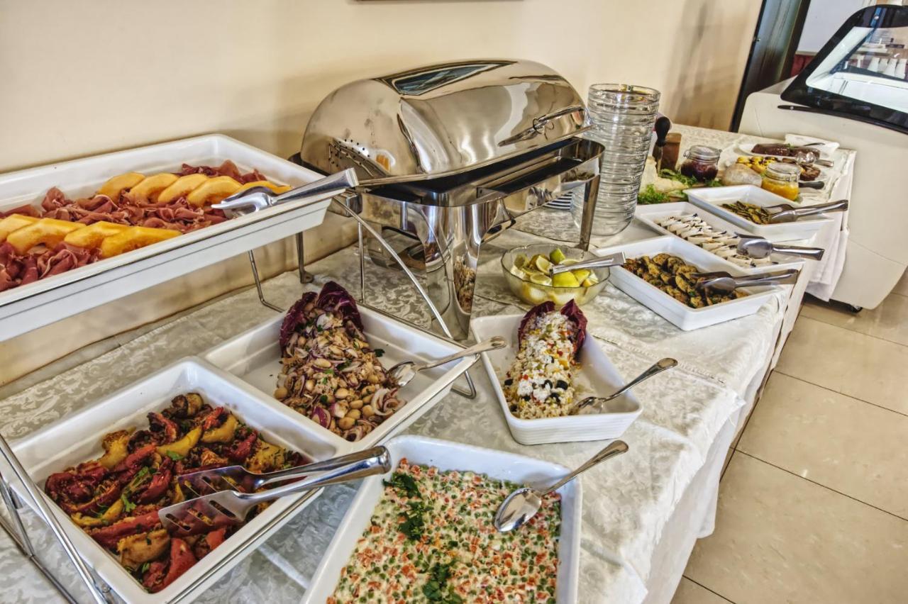 Hotel Pironi San Mauro Mare エクステリア 写真